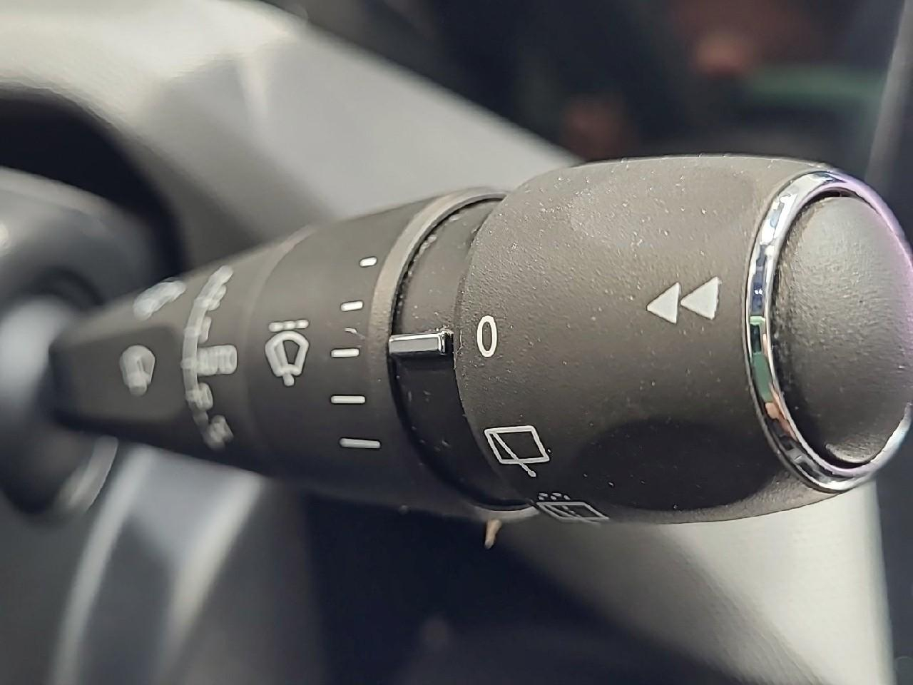 Peugeot 308 phev 180 e-eat8 allure pack — photo 22