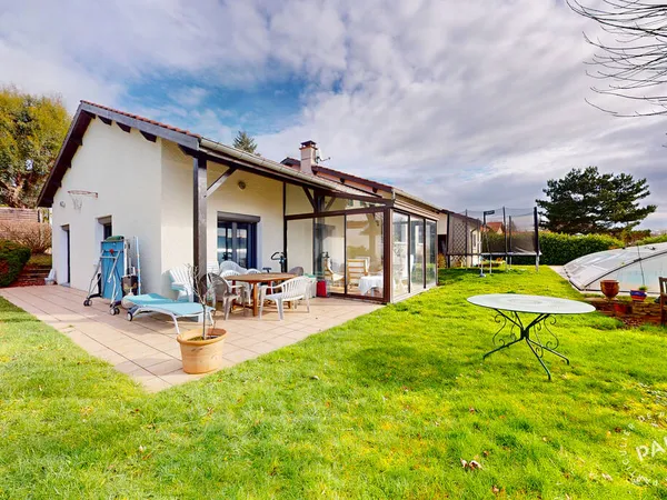 Maison 7 pièces 146 m²