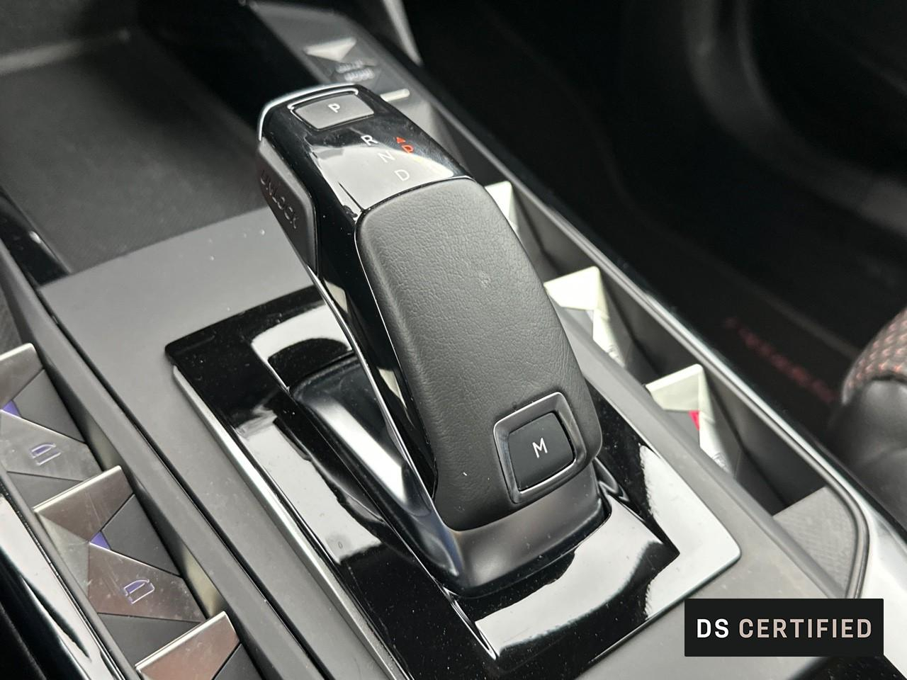 Ds Ds 3 crossback puretech 155 eat8 performance line+ — photo 32