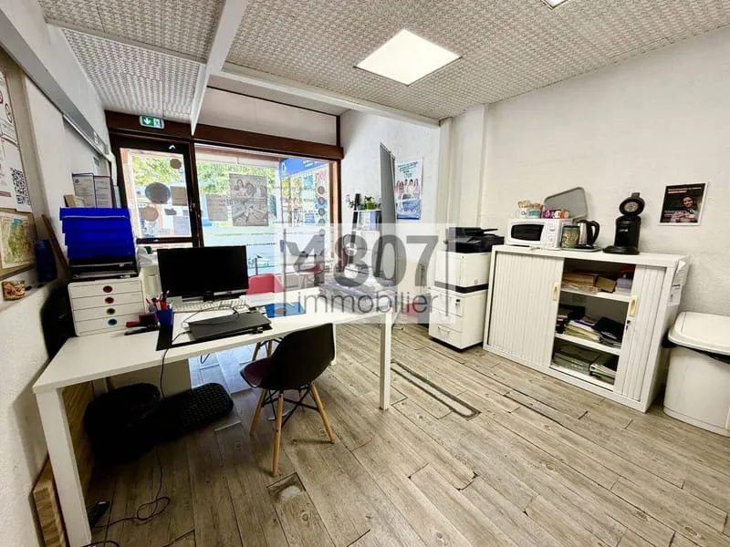 Photo 3