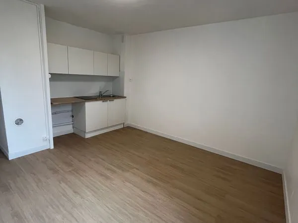 Studio 1 pièce 20 m²