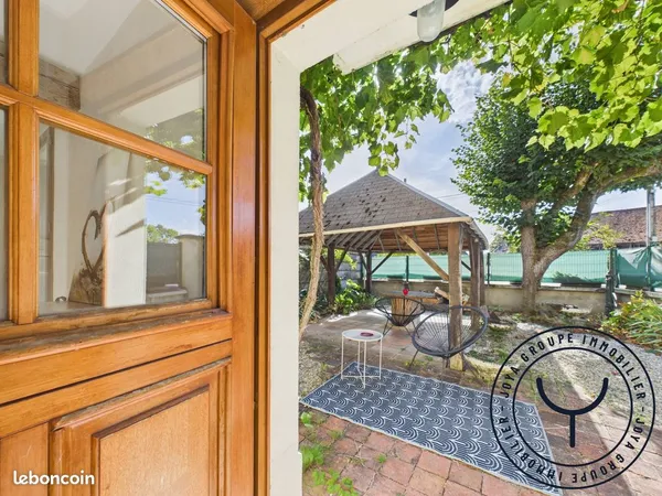 Maison 6 pièces 194 m²
