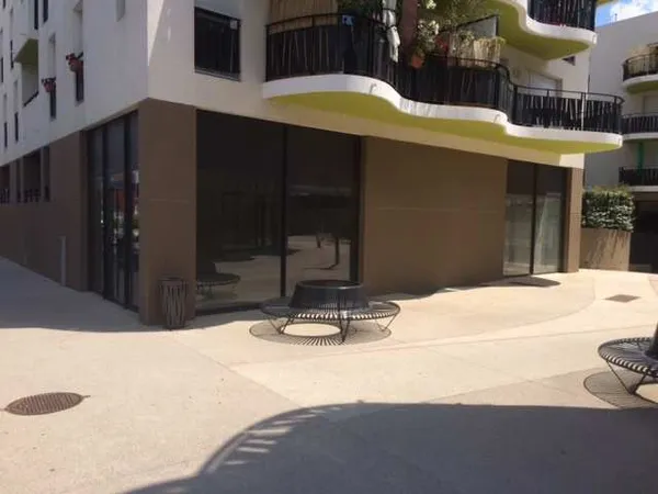 Local commercial