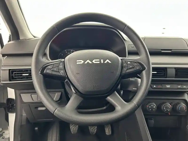 Dacia Sandero eco-g 100 — photo 13