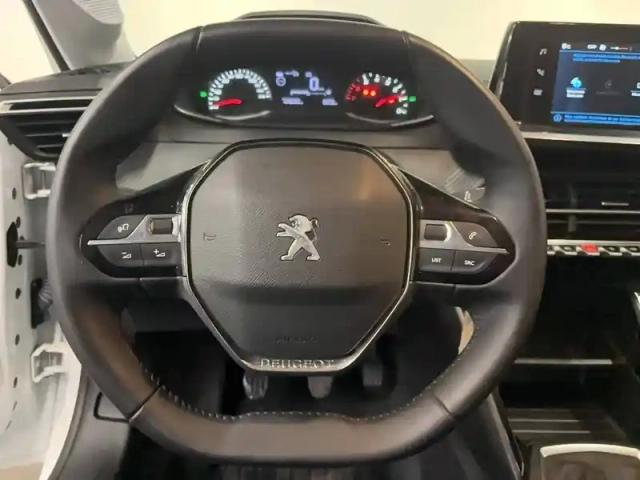 Peugeot 208 puretech 75 s&amp;s bvm5 — photo 52