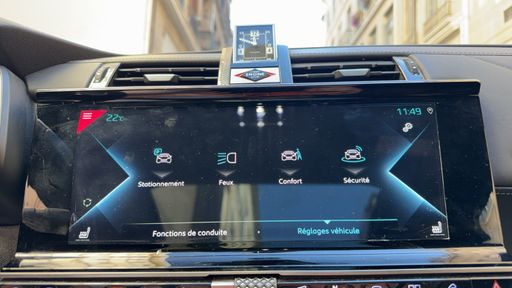 DS DS7 1.6 THP E-tense 300 Plug in Hybrid 4X4 EAT8 - Rivoli – 2020 – 99556 km – Hybride rechargeable – Boîte Automatique — photo 13