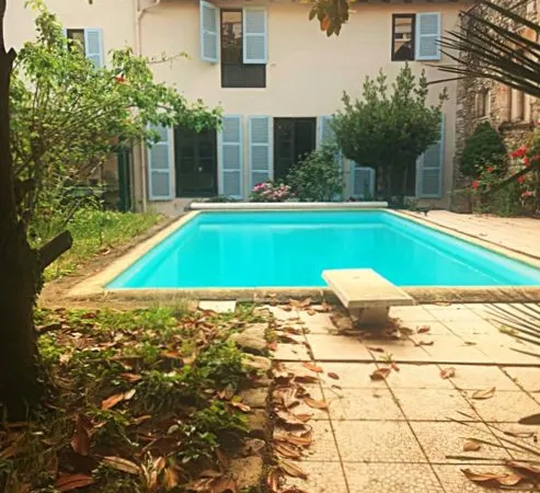Propriété 9 pièces 278 m²
