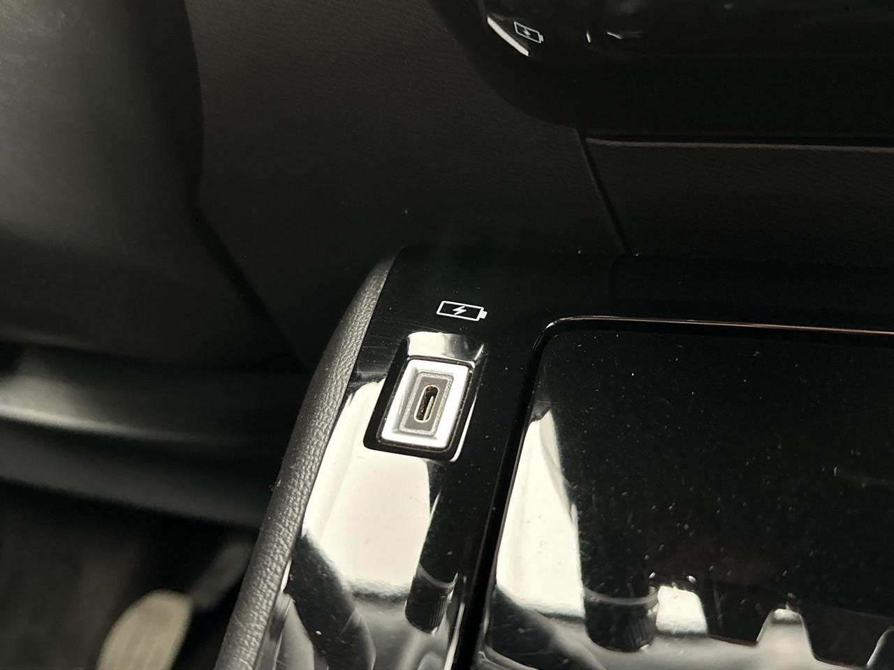 Peugeot 2008 puretech 100 s&s bvm6 allure — photo 30