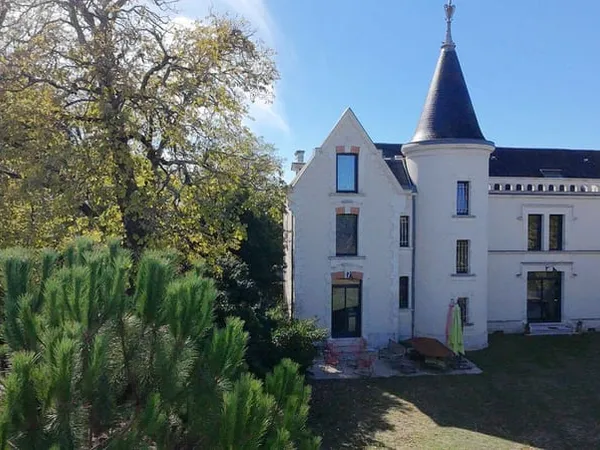 Château 11 pièces 464 m²