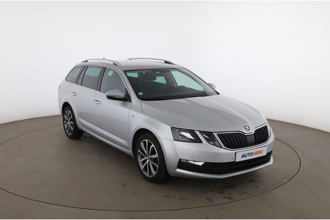 Skoda Octavia Combi 1.6 TDI Drive — photo 7