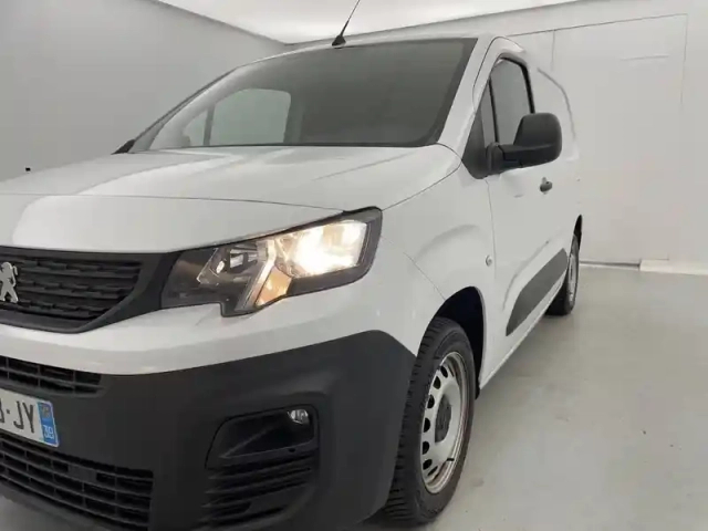 Peugeot Partner fourgon standard 650 kg bluehdi 130 s&amp;s bvm6 — photo 24