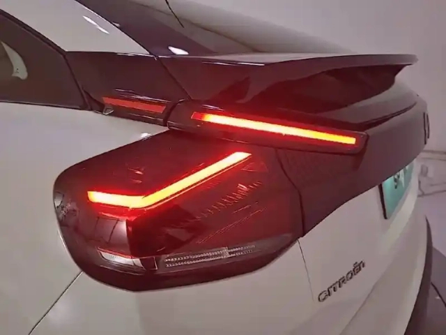 Citroën C4 puretech 130 s&amp;s bvm6 — photo 48