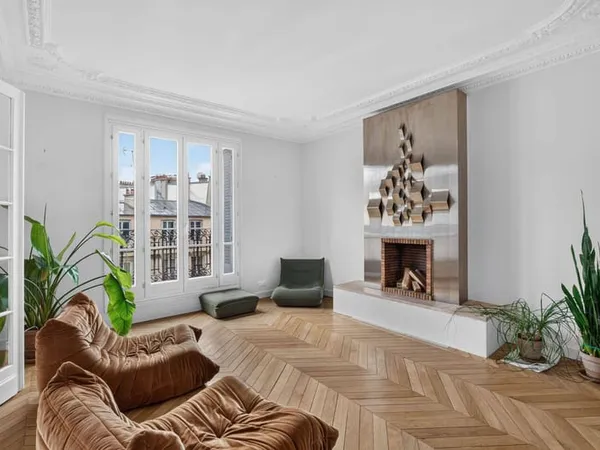 Appartement 6 pièces 159 m²