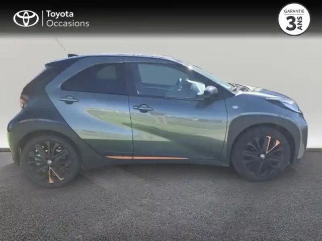 Toyota Aygo x 1.0 vvt-i 72ch air limited s-cvt — photo 6