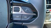 Peugeot 2008 1.2 PureTech 130ch S&S Allure Business EAT8 — photo 16