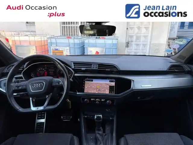 Audi Q3 sportback 35 tfsi 150 ch s tronic 7 — photo 18