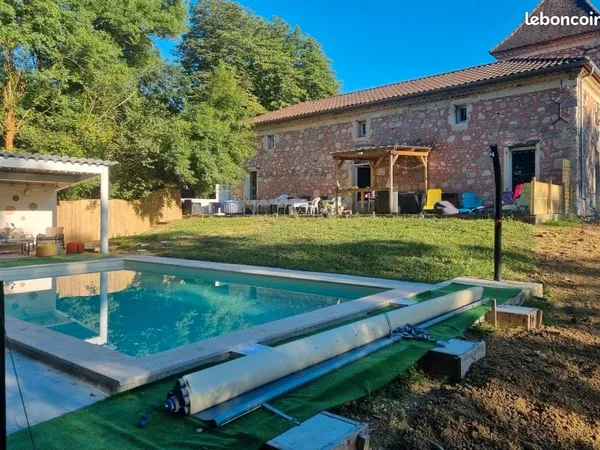 Maison Mmaison meublée entièrement équipée -