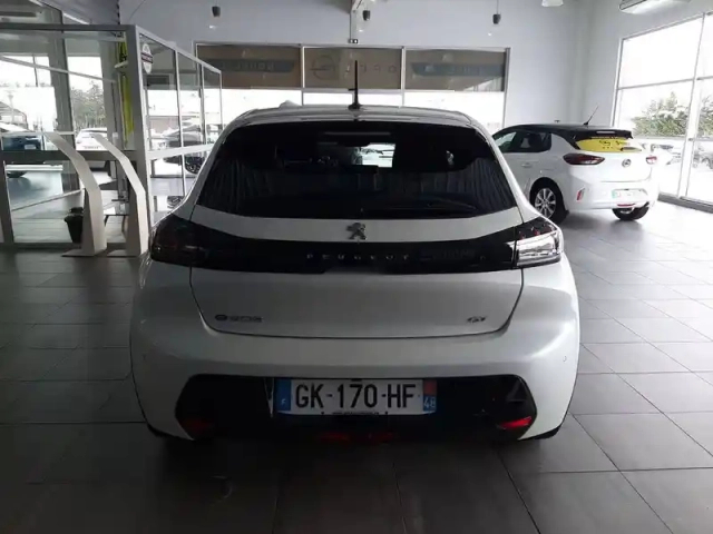 Peugeot 208 electrique 50 kwh 136ch — photo 6