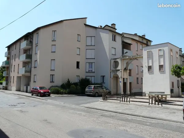 Appartement 4 pièces 77 m²