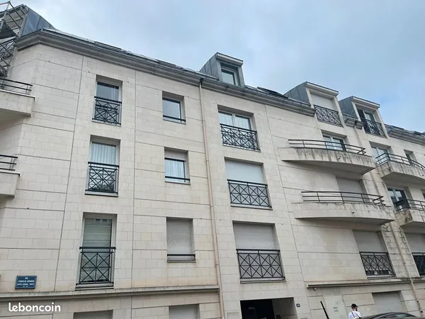 Studio 1 pièce 25 m²