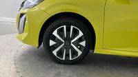 Peugeot 208 1.2 Hybrid 100ch Active e-DCS6 — photo 20