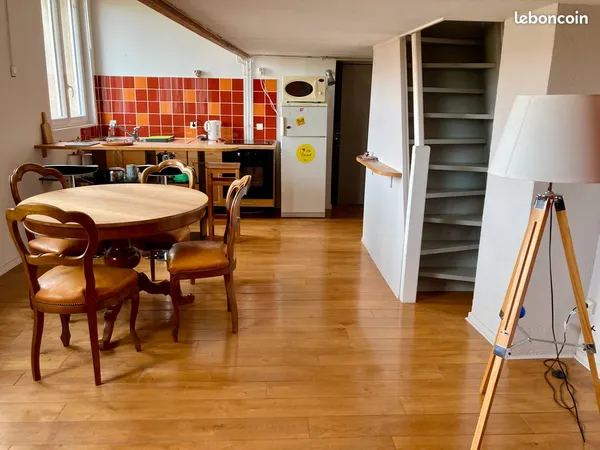 Appartement meublé, 40m² , Etage 2/3