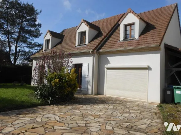 Maison 8 pièces 163 m²