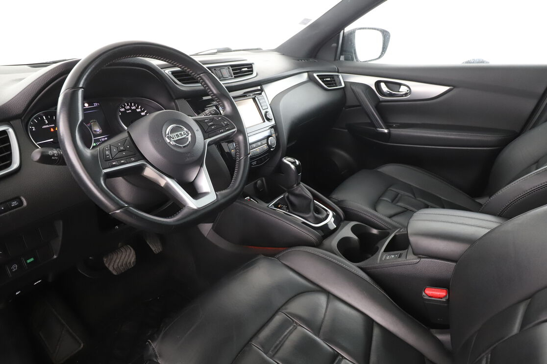 Nissan Qashqai 1.6 dCi Tekna+ Xtronic — photo 10
