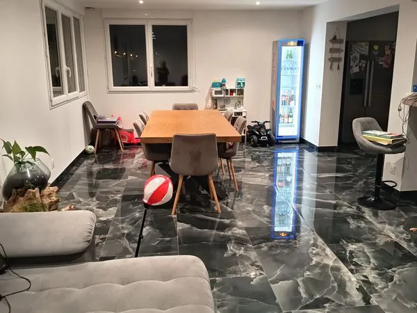 Grande maison immeuble collectif idéal investisseur