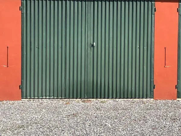 Garage à louer