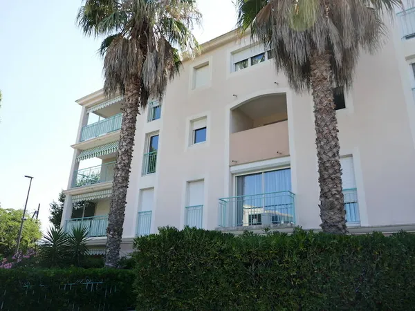 💎 Vente en Nue-Propriété – Usufruit Viager Réservé sur F80ans - Appartement F2/3 de standing à Sanar