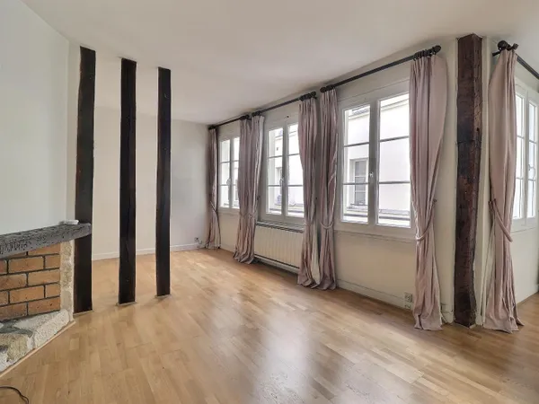 Vends 2/3 pièces au calme.