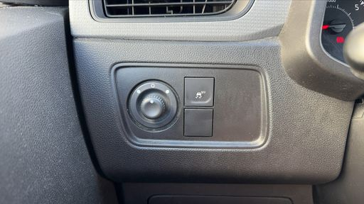 Renault Express 1.5 Blue dCi 75 - Essentiel – 2021 – 86488 km – Diesel – Boîte Manuelle — photo 15
