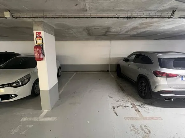 Parking 10 m²
