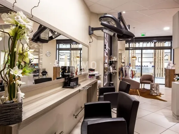 Fonds de commerce 66 m²