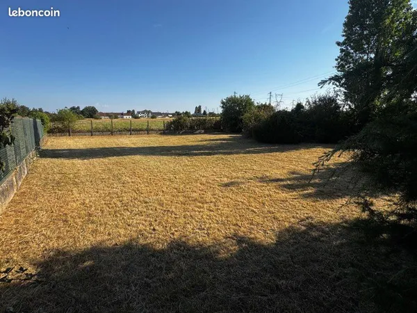Terrain non constructible à Ingre