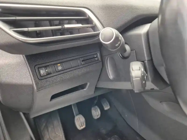 Peugeot 3008 puretech 130ch s&amp;s bvm6 — photo 84