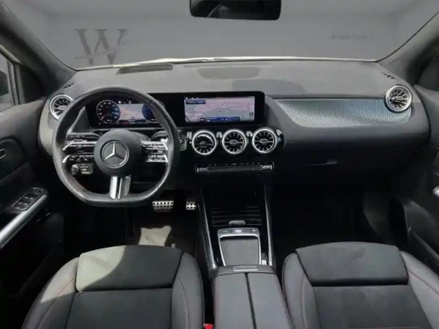 Mercedes Gla 250 e hybrid eq amg line — photo 13