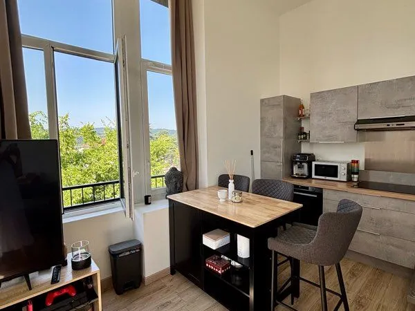Location appartement T2 montée bon accueil