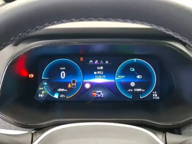 Renault Zoé zoe r110 - 22b — photo 20
