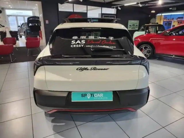 Alfa Romeo Junior elettrica 156ch speciale — photo 10