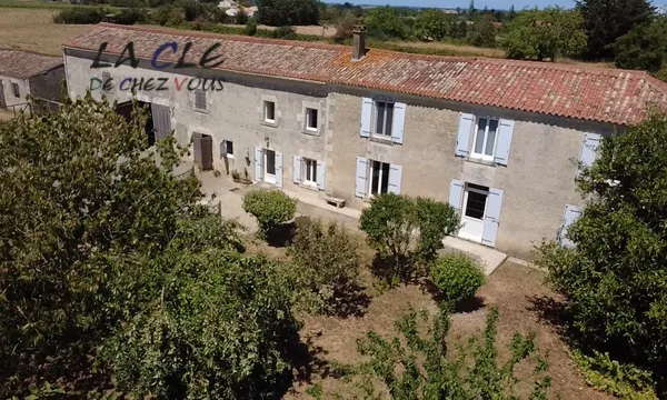 Maison 6 pièces 176 m²