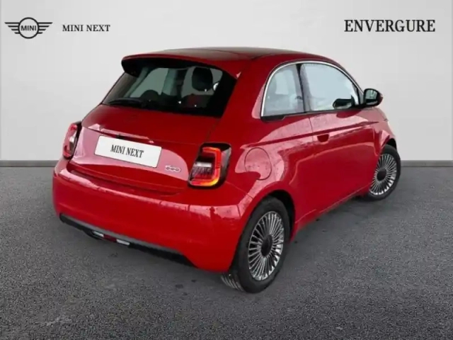 Fiat 500 e 95ch (red) my23 — photo 2