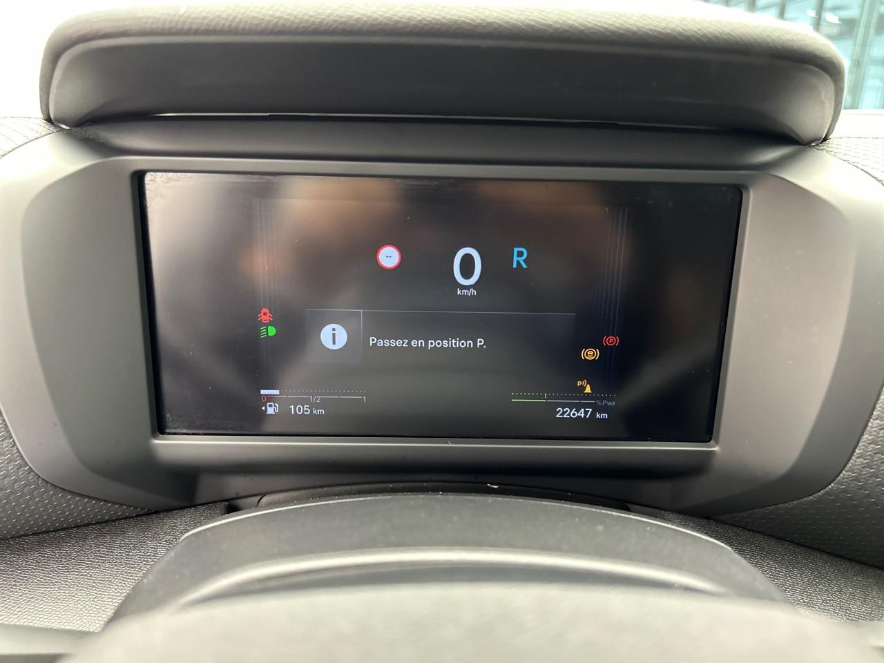 Citroën C4 hybride 136 e-dcs6 plus — photo 30
