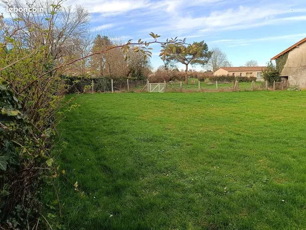 A vendre terrain constructible