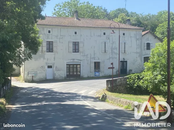 Maison de village 9 pièces 265 m²