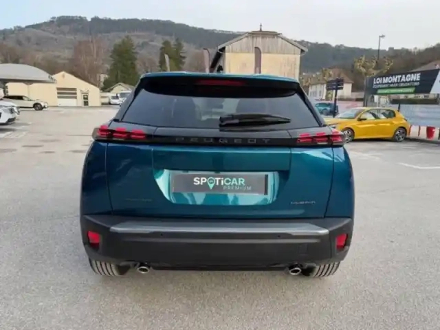 Peugeot 2008 hybrid 145 e-dcs6 — photo 30