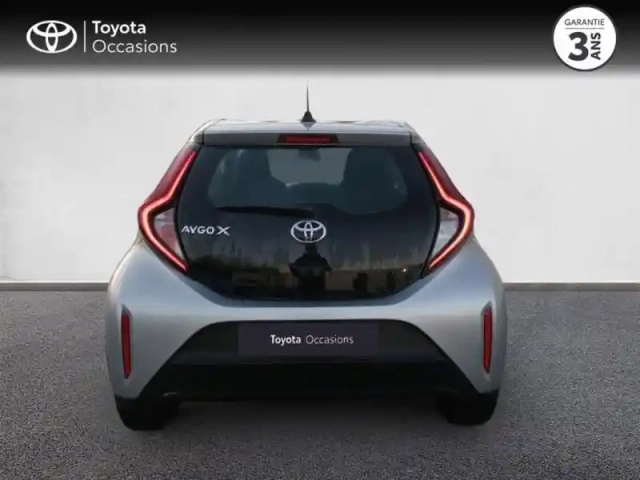 Toyota Aygo X 1.0 vvt-i 72ch dynamic my23 — photo 4