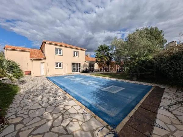 Maison 6 pièces 139 m²