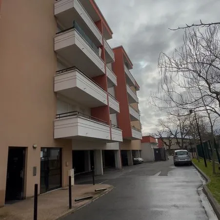 NOUVELLE COLOCATION 4 chambres situées Allée de Bellefontaine